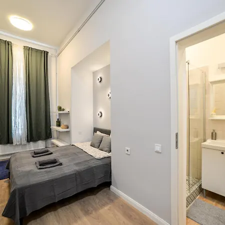 Cosy Corner - Csengery Street * Budapest