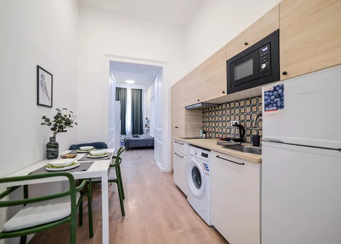 Cosy Corner - Csengery Street *